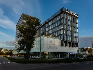 UNIQA dokončila prevzatie AXA