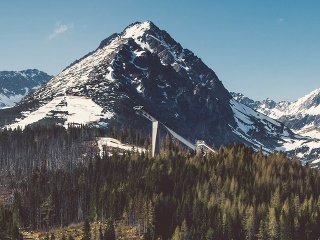 Príbeh slávnych skokanských mostíkov