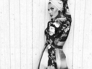 Mony sa tancu profesionálne