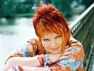 Hity Věry Špinarovej vychádzajú