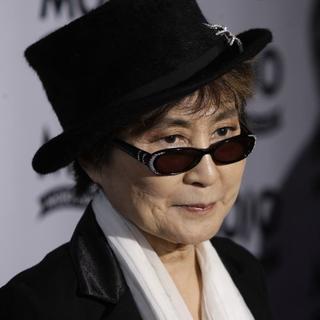 Prepustenie Lennonovho vraha? Yoko