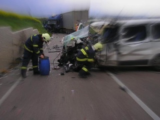 Nehoda na diaľničnom privádzači: