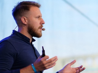 Odborník na kryptomeny sa