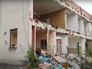 Na zdevastovanom družstve pri