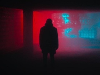 Rakovicky zverejnil singel False