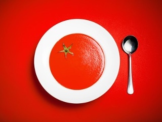 PARADAJKOVÁ polievka na kosti