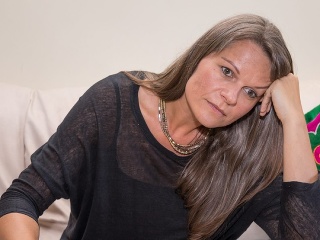 Pravdivý príbeh: Sukničkársky manžel