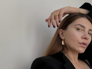 Jesenné farby v manikúre: