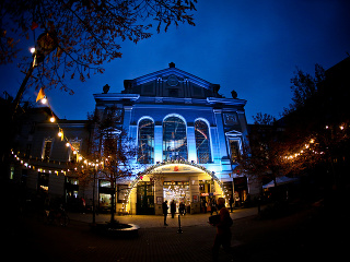 Je to potvrdené! Vianočné