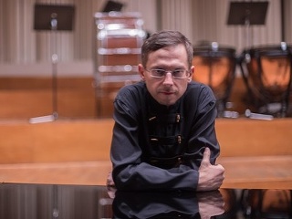 Ivan Šiller zahrá naživo