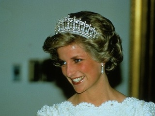 Krásu a šarm zdedila