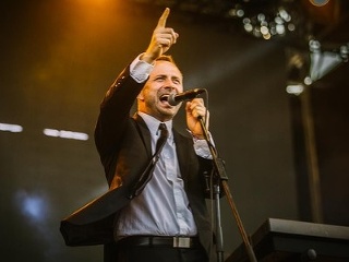 Prvé dva albumy skupiny