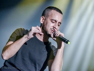 Strapo a spevák Martin