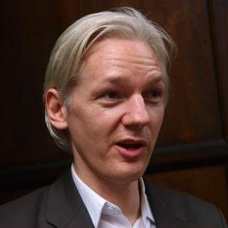 Zakladateľa WikiLeaks Juliana Assangea