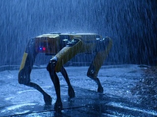 Stroje tak prepracované, že