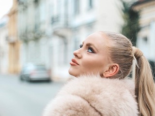 Andrea Saky má tisícky