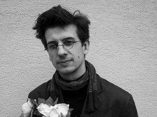 Zvuková pestrosť, surrealizmus i