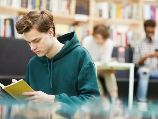 Autor románu Chlapec v