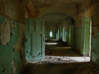 Z pýchy okolia zdevastovaná