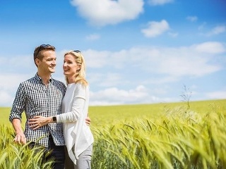 Medzi Viktorom a Adelou