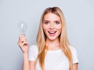 Človek má až osem