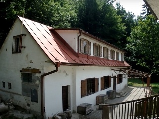 VIDEO Opustená reštaurácia v