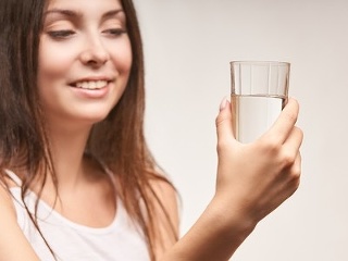 Je VODA príliš preceňovaná