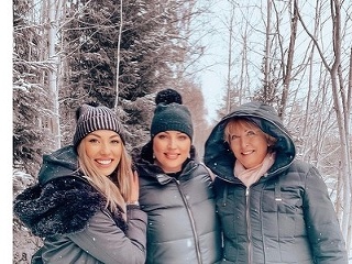 Dcéra Ivany Christovej porodila