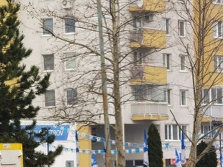 Ľuďom opatrenia ani po