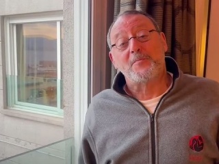 Jean Reno dodáva odvahu