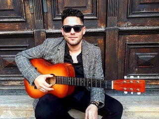 Michal je talentovaný muzikant