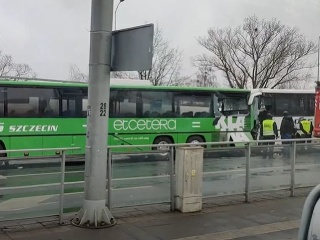 AKTUÁLNE Zrážka dvoch autobusov