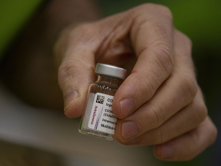 Ďalšia krajina spustila očkovanie