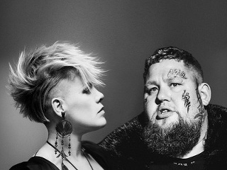 Spojenie, ktoré pohladí: Pink