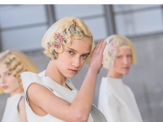 Kaderník využíva naozaj zvláštnu