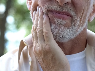 Najčastejšie príznaky ochorenia ďasien