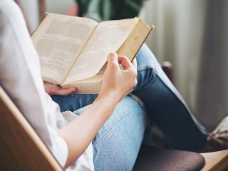 Knižný tip: Román Zlaté