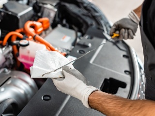 Skontroluj si olej v