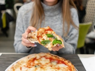 Po zjedení PIZZE dochádza