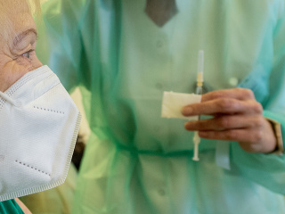Očkovanie seniorov na Slovensku