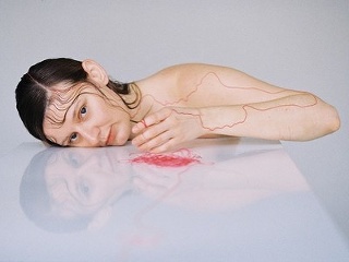 Nina Berglová vás prevedie