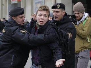 Zadržanie bieloruského novinára Ramana