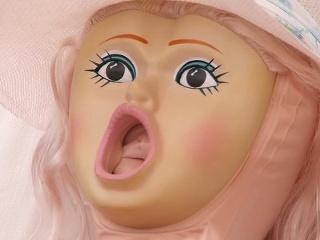 Heľenine Oči majú letný