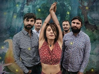 Séria EX:CLASS pozýva publikum