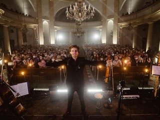 Huslista Filip Jančík sa