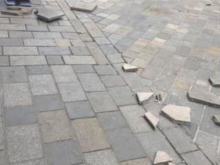 VIDEO Vrtuľník vystrašil ľudí