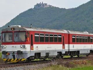 Vlak Záhoráčik