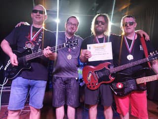 Kapela Dr. Zetor zlomila