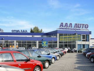 AAA AUTO poskytne ľuďom