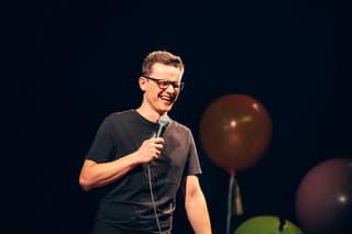 Komik Marián Psár: Keď